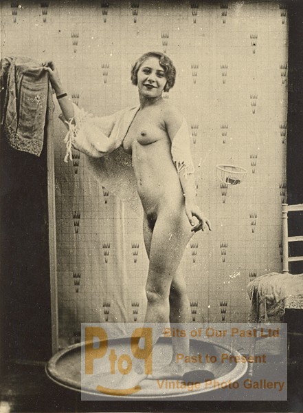 Woman Nude Risque Bath Old Large Photo 1930 wife 441x600 image Woman Nude Risque Bath Old Large Photo 1930 photo