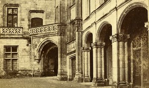 Courtyard Castle 41000 Chaumont France Old CDV Photo 1870