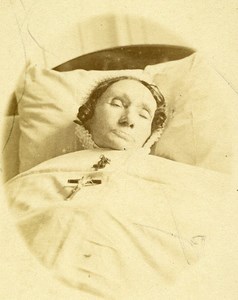 Woman France Paris Old CDV Maujean Photo Post Mortem 1870