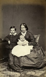 United Kingdom Norwich Family Group Victorian Fashion Old CDV Photo Beales 1865