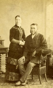 United Kingdom Blandford Family Group Victorian Fashion CDV Photo Nesbitt 1865
