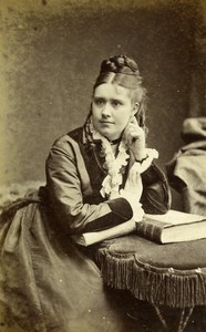 United Kingdom Blandford Woman Victorian Fashion Old CDV Photo Nesbitt 1875