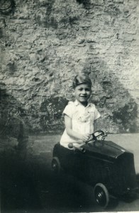 France Lille Childhood Toys Boy in Pedal Car Old Amateur Photo Snapshot 1945