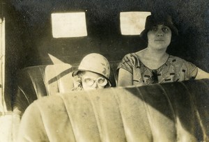 France Lille Lady & Pilot Child Back of a Car Old Amateur Photo Snapshot 1920's