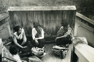 Cambodia Phnom Penh Native Ladies Old Amateur Snapshot Photo 1934