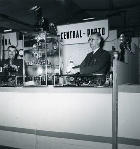 France Paris Photo Cine Sound Fair Booth Central Photo Old Amateur Snapshot 1951