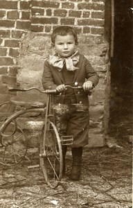 France Jeu d'Enfants Garconnet et son Tricycle Ancienne CDV Photo 1890