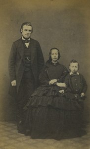 Staffordshire Newcastle Family Portrait Fashion Old Harrison CDV Photo 1870