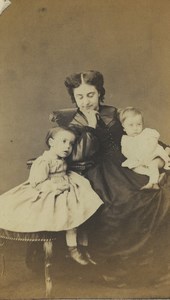 France Paris Mother & Children Old CDV Photo Pierre Petit 1860's