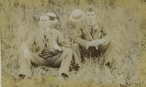 France Friends sat in Field Outdoors Portrait Fashion Old CDV Photo 1890