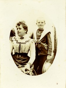 France Woman & Child portrait Old CDV Photo 1899