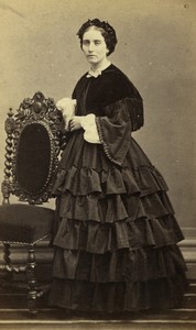 France Hyeres Woman Fashion Second Empire Old CDV photo Platel 1860