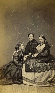 United Kigdom Gloucester 3 Women Victorian Fashion Old CDV photo Soley 1860