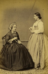 Netherlands The Hague 2 Women Fashion Second Empire Old CDV photo Vinkenbos 1860