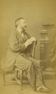 France Paris Homme assis sur une chaise ancienne Photo CDV Berne-Bellecour Helios 1870 #1