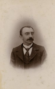 France Portrait d'un Homme Moustachu portant des Lunettes Lorgnons ancienne Photo CDV 1900