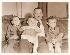 Wallace Beery & family kids old Photo c1932