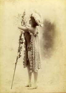 French Stage actress Manuy Paris Fashion old Stebbing Cabinet Card Photo 1895