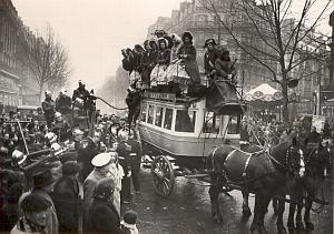 Horse carriage Parade in Paris New Year old Photo 1950