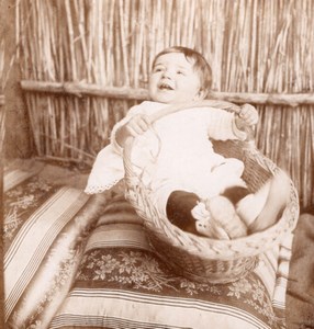 France Fernand Gilibert Smiling Baby in Wicker Basket old Stereoview Photo 1900