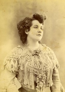 Corton, french actress, Reutlinger Photo CC 1900