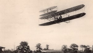 France Pau Aviation Wilbur Wright Biplane in Flight Old Postcard 1909