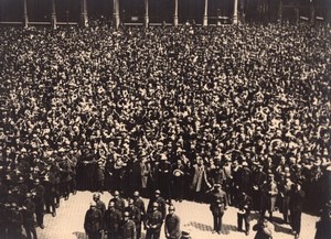 Lindbergh crowd on Brussels Grand Place old Photo 1927