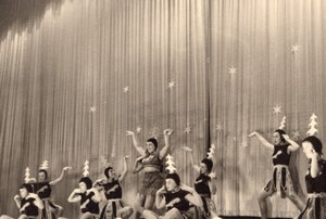 Girls Ballet Dancers Costume France Old Photo 1950'