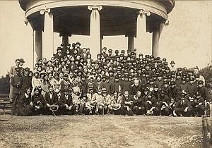 Girls & Boys Group Student Fashion Japan old Photo 1910