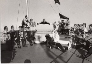 Roger Pic Photo URSS Samara Volga River Dancers 1960