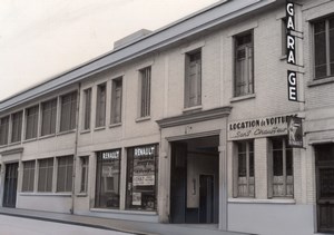 Paris Motor Garage Car Renault old Photomontage 1960