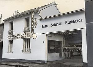 Paris Motor Garage Car Renault old Photomontage 1960