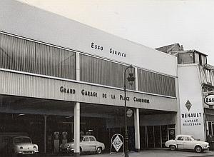 Paris Motor Garage Car Renault old Photomontage 1960