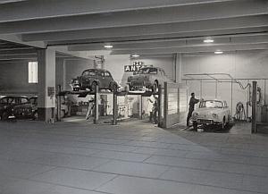 Paris Motor Garage Car Renault old Photomontage 1960