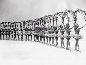 Nutcracker Ice Skating Holiday on Ice Old Photo 1957