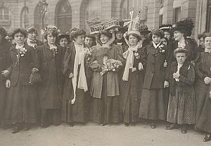 Paris Sainte Catherine Day Wright Plane Hat Photo 1909