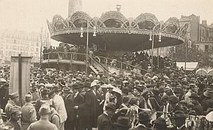 Paris Foire du Trone Manege Merry Go Round Photo 1910