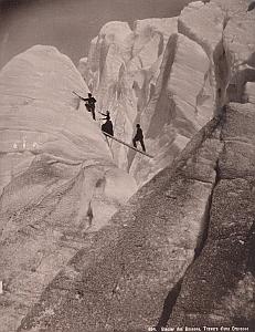 Alpes Mont Blanc Ice Climbers Animated Old Photo 1890