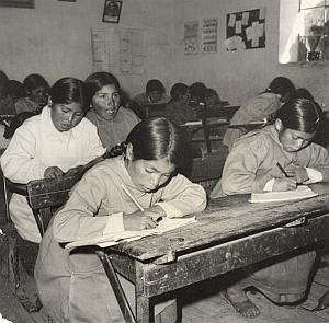 Peru Titicaca Lake Inca Indian School Decool Photo 1970