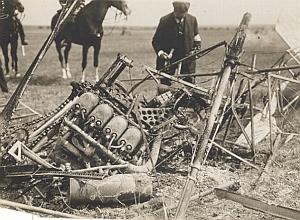 Blériot Monoplan crash Reims Early Aviation Photo 1909
