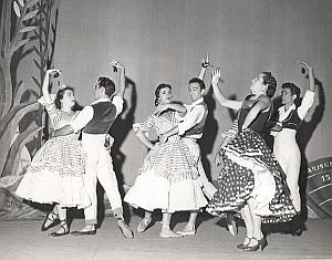 Caravana Ballets Dance Old Lipnitzki Photo 1960