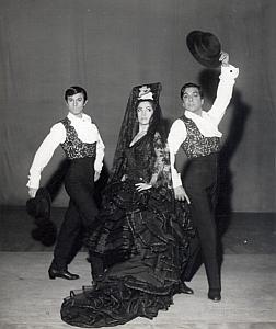 Vargas Ballet Folk Dance Photo Lipnitzki 1960