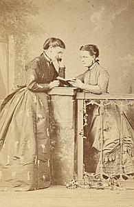 Leontine et Florina Redel Duruy Gouvernante des Enfants de la Duchesse d Albe CDV Photo 1869