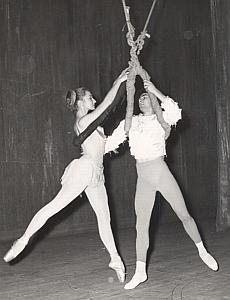 Paris Dance Ballet Theater Old Lipnitzki Photo 1955