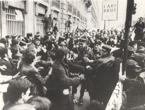 Demonstration Against Humphrey US Vice President Paris France old Photo 1967