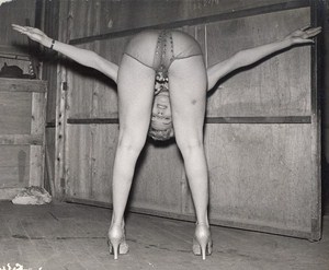 Lalin Francis Flexible Mexican Dancer & Strippper Old Photo c1960