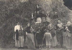 Dieppe Farmworkers Street Scene Snapshot Instantaneous 1900