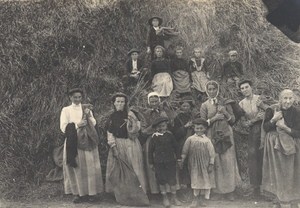 Dieppe Farmworkers Street Scene Snapshot Instantaneous 1900