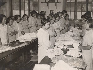 Paris Peace Minute of Silence Sewing Workshop France old Photo 1938
