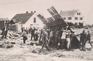 USA Hurricane Disaster Men at Work Old Photo October 1938